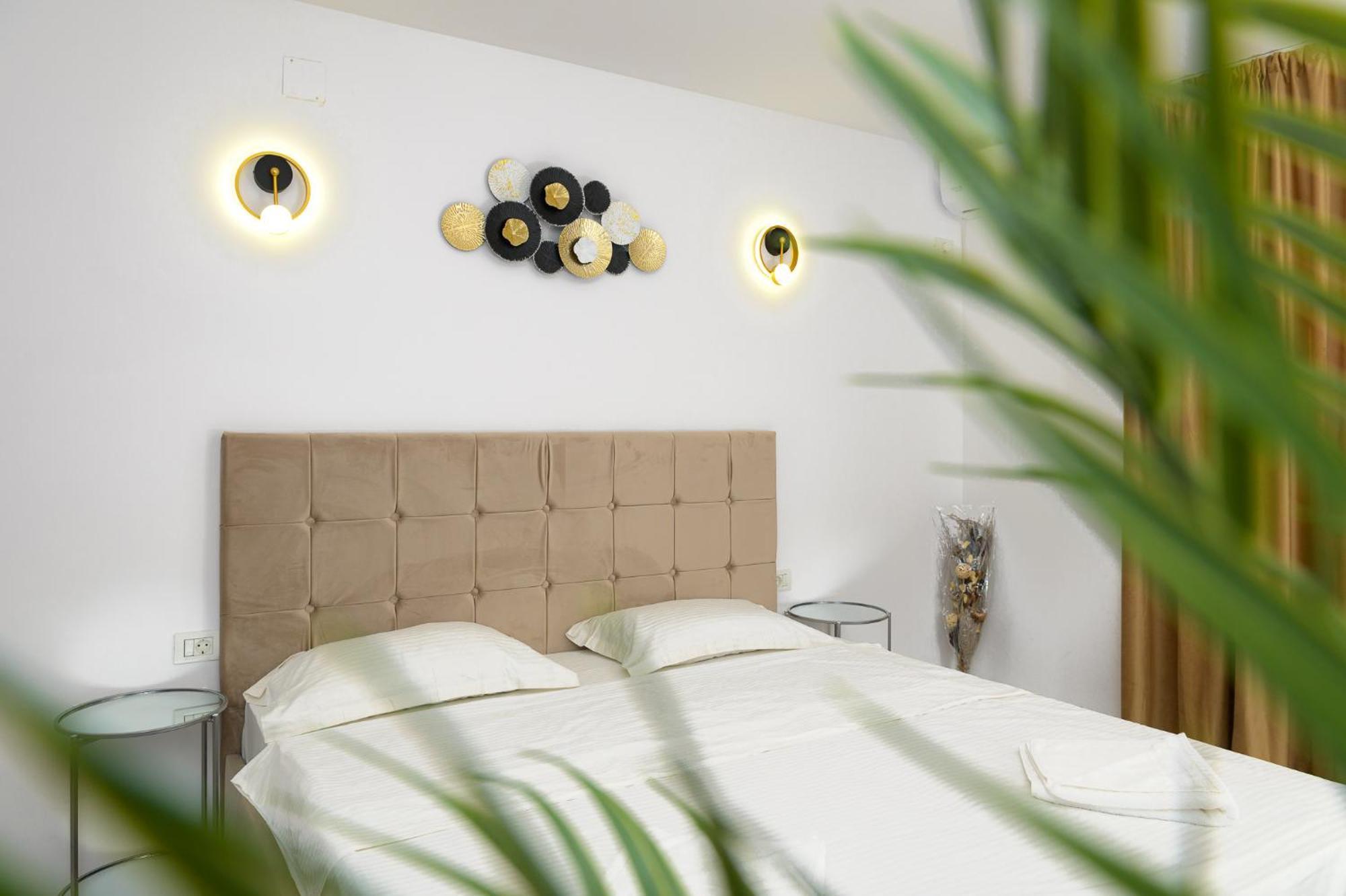 Hotel Francesca Timisoara Esterno foto