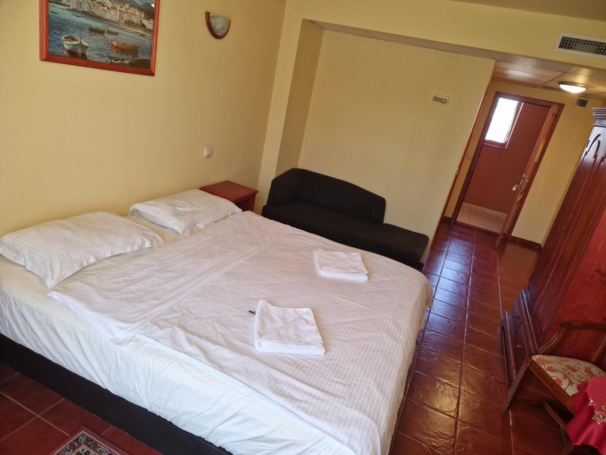 Hotel Francesca Timisoara Esterno foto