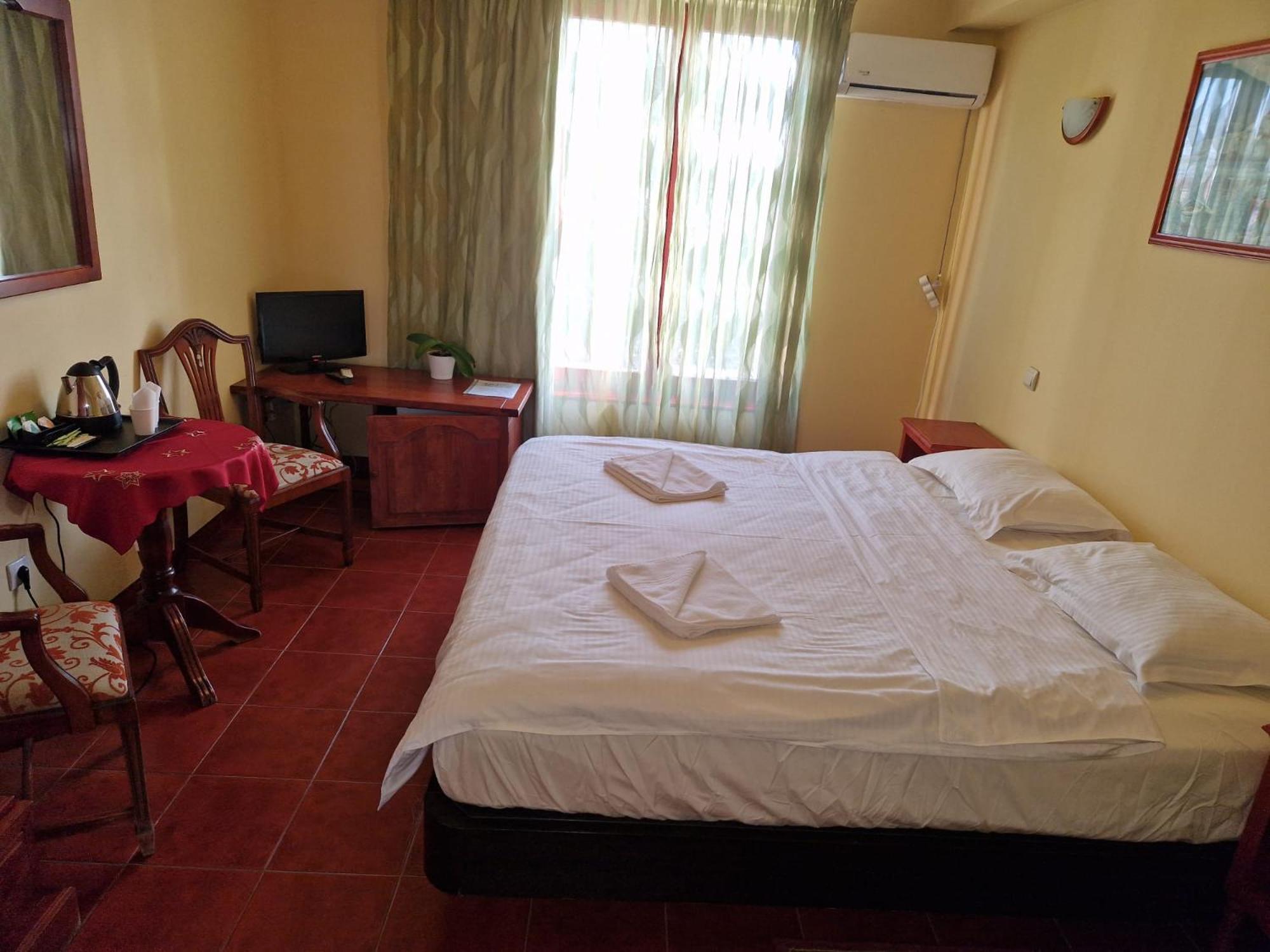 Hotel Francesca Timisoara Esterno foto