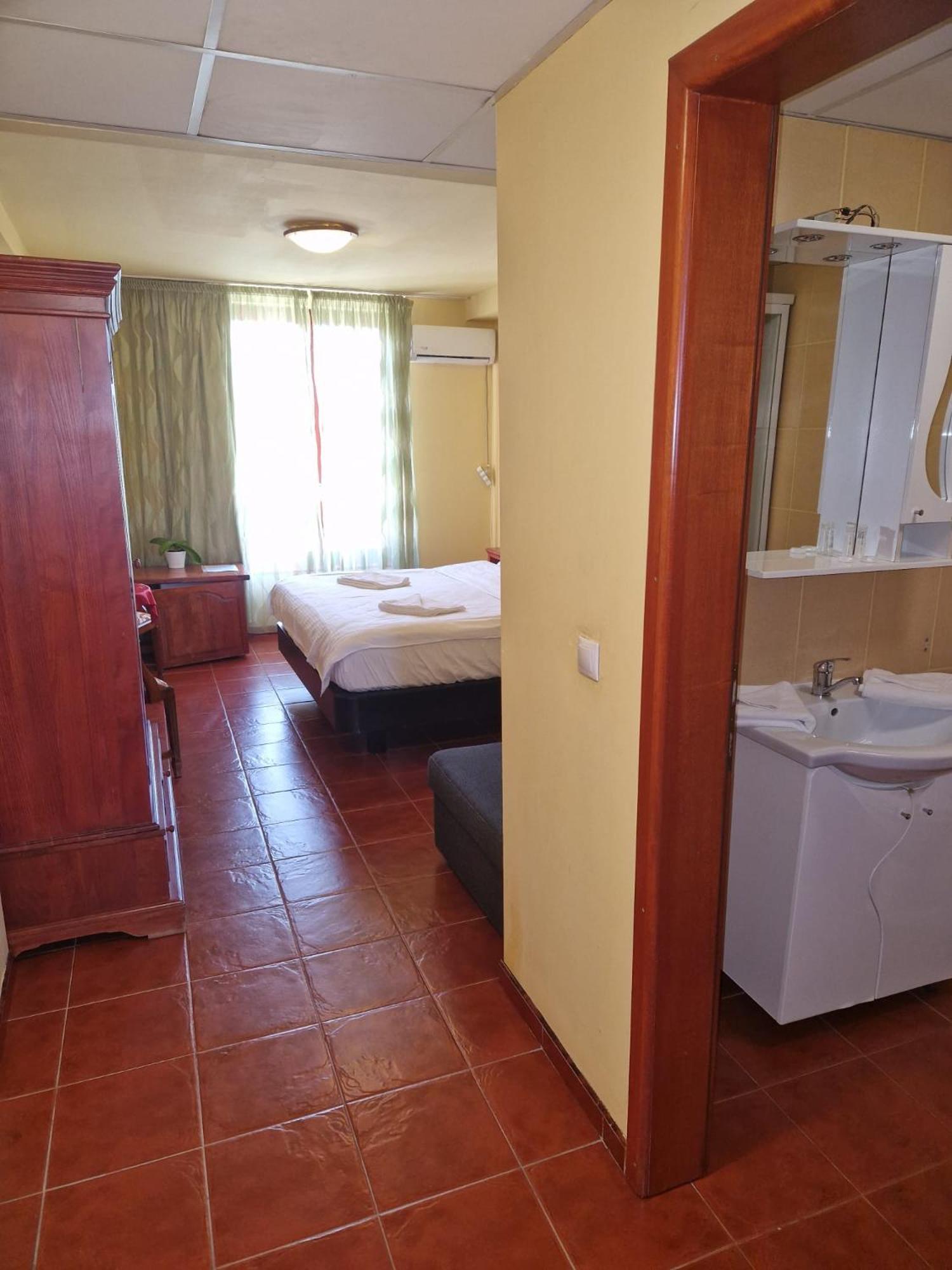 Hotel Francesca Timisoara Esterno foto