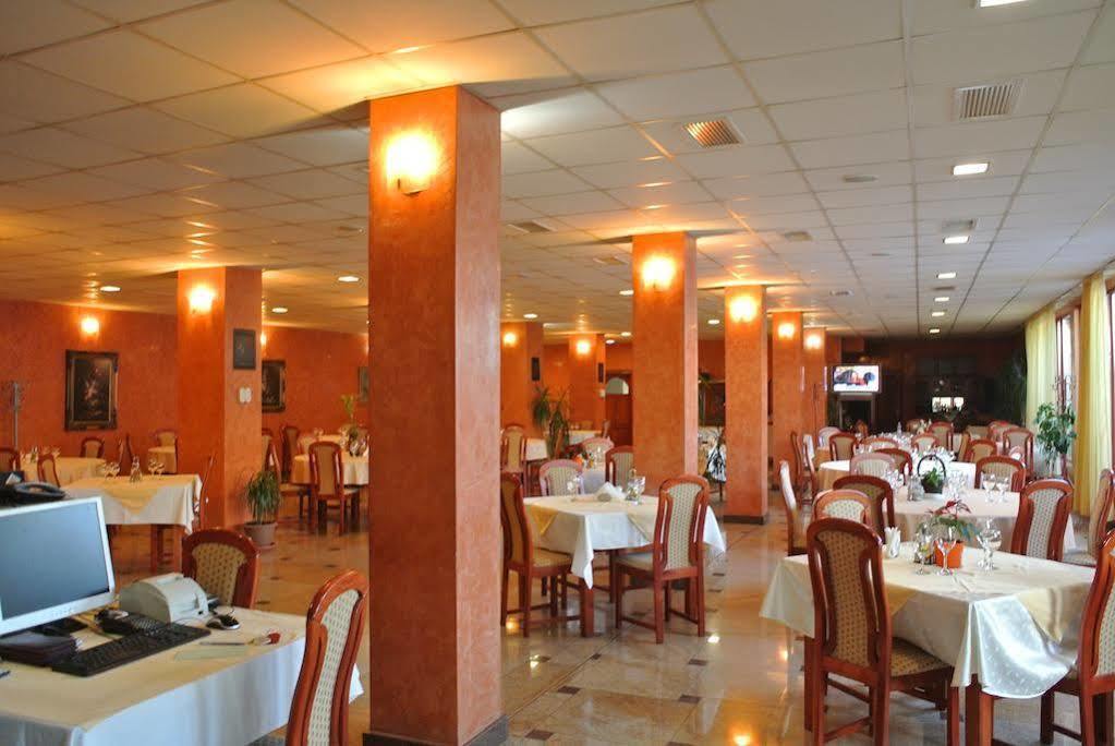 Hotel Francesca Timisoara Esterno foto